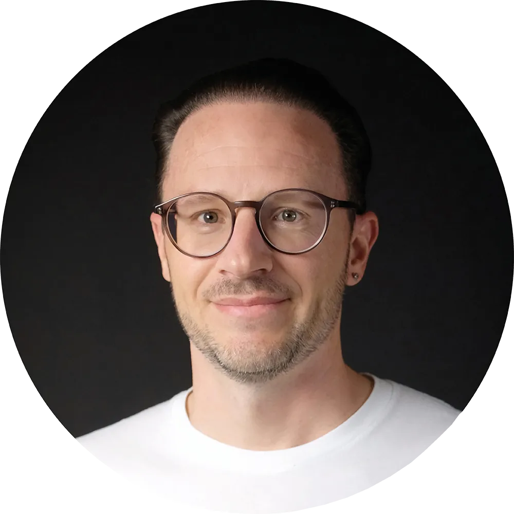 oliver-whynotagencyteam